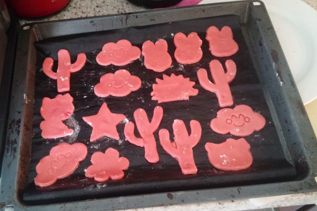 red velvet cookies (14)